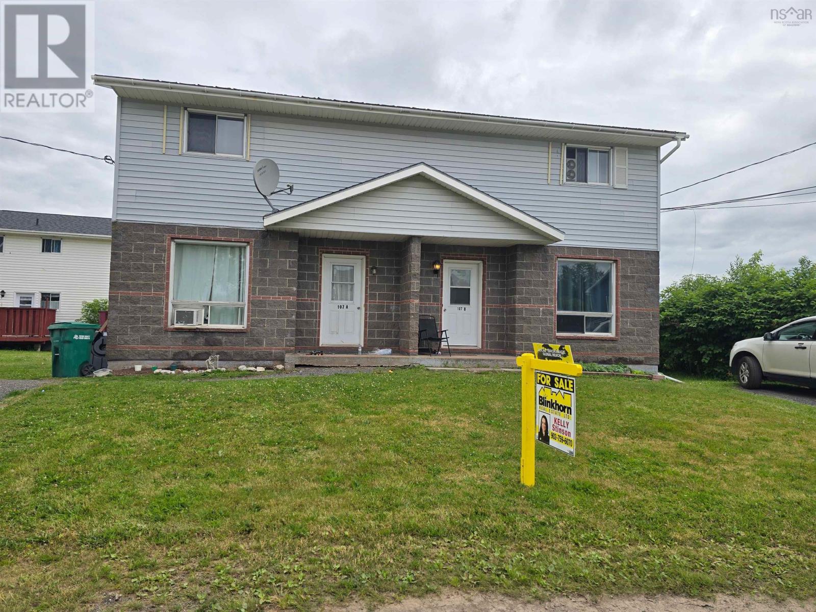 107 Rutherford St, Stellarton, NS B0K 1S0