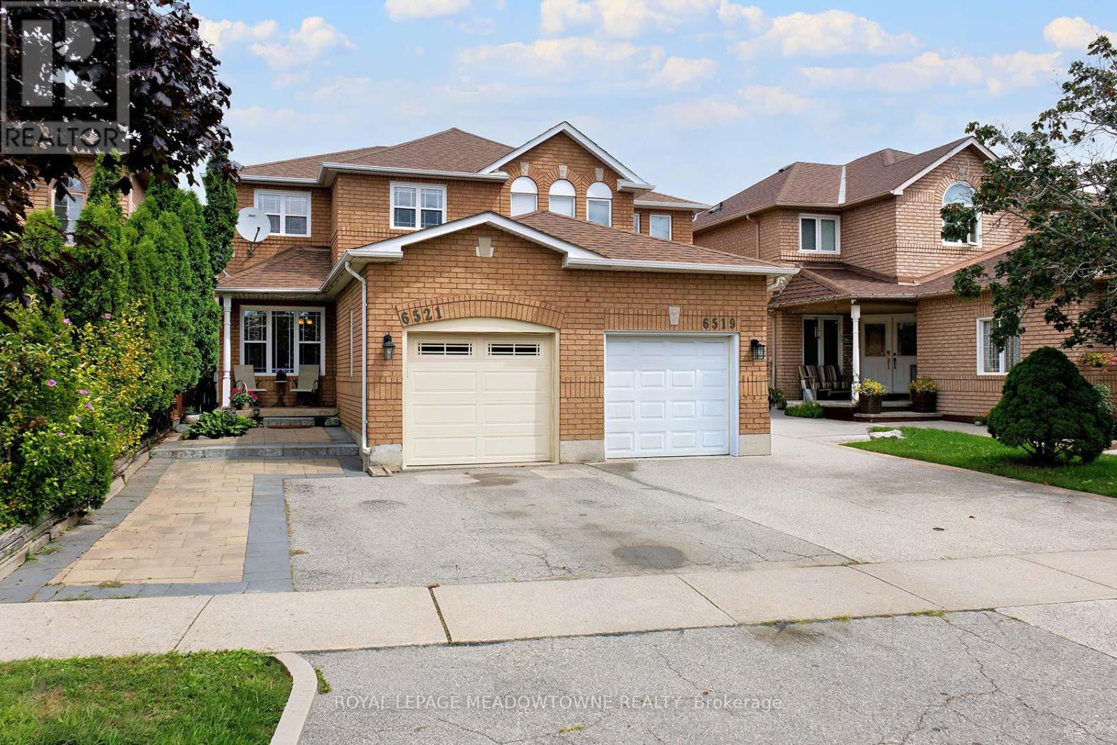 6521 Sapling Trl, Mississauga, ON L5N 7J3