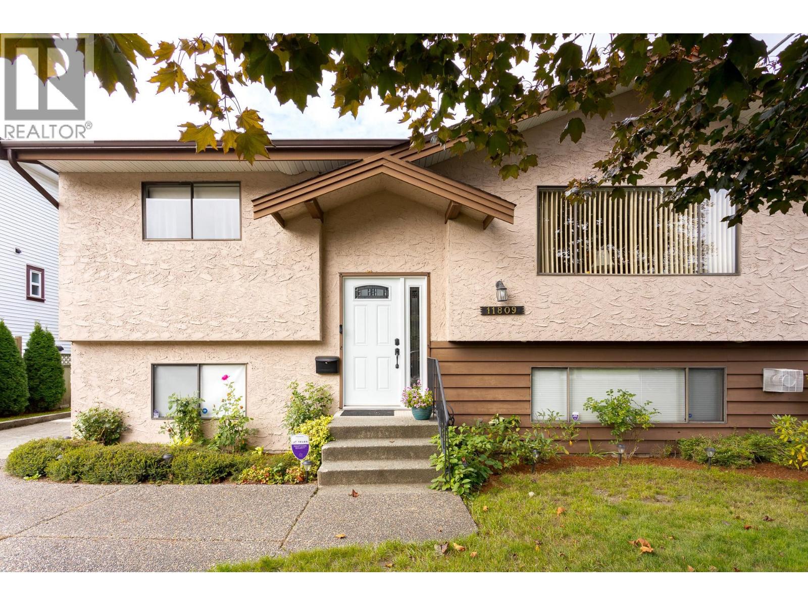 230 Street Unit 11809, Maple Ridge, BC V2X 6R3