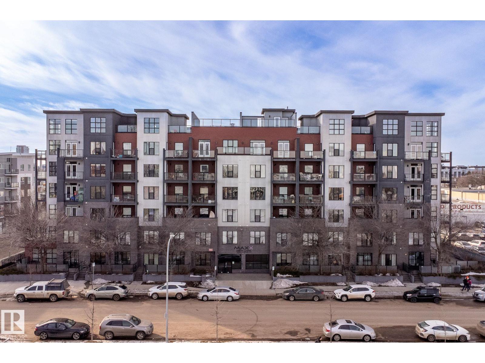 10518 113 Street #209, Edmonton, AB T5H 0C6