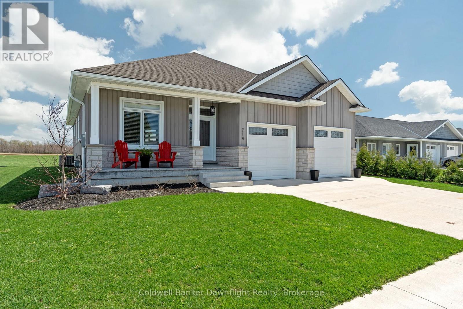 714 Gloria St, North Huron, ON N0M 1H0