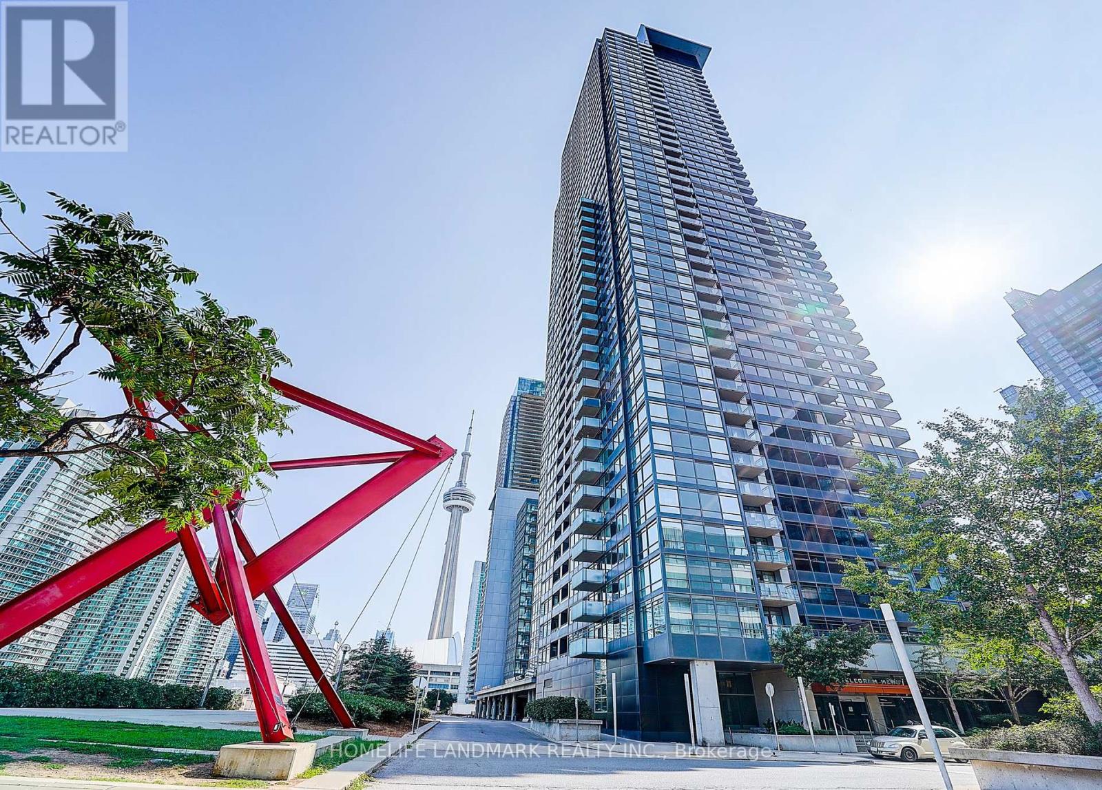 1612 25 Telegram Mews, Toronto, ON M5V 3Z1