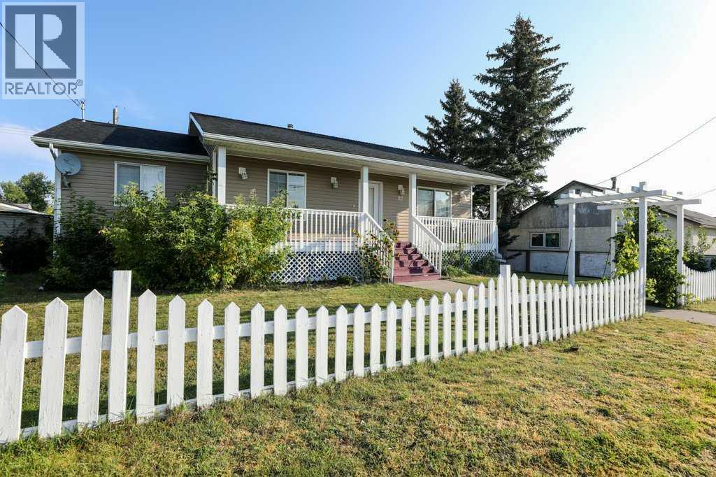 21 Street Unit 117, Fort Macleod, AB T0L 0Z0