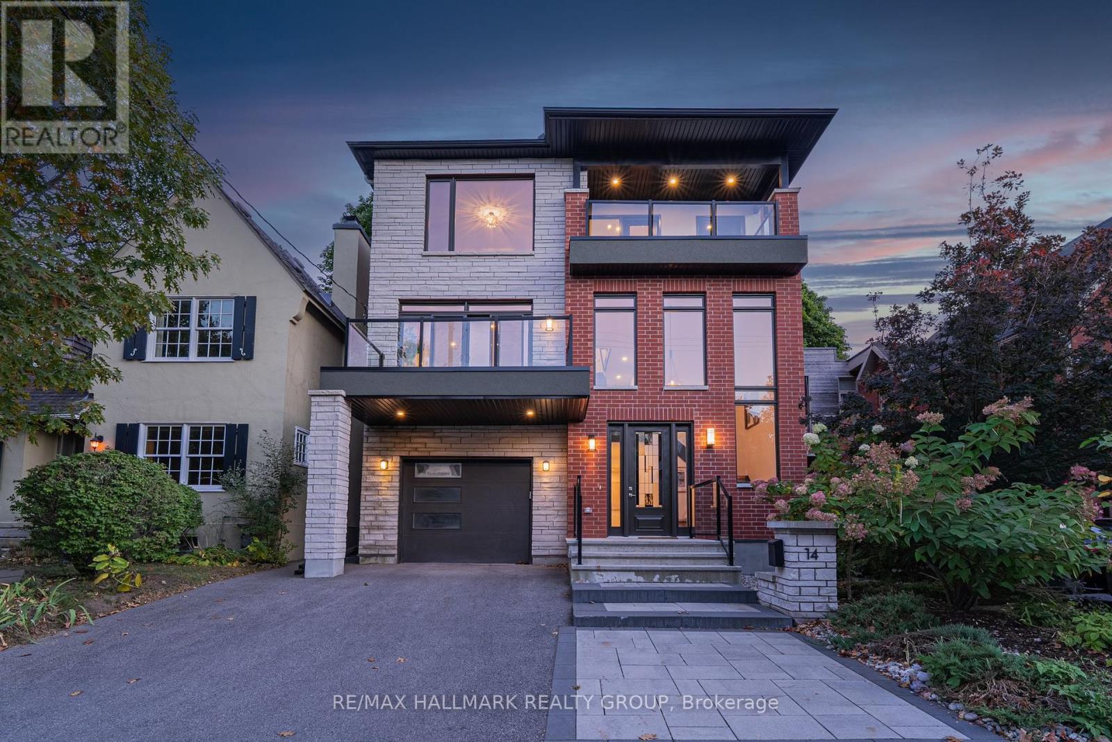 14 Thornton Ave, Ottawa, ON K1S 2R9
