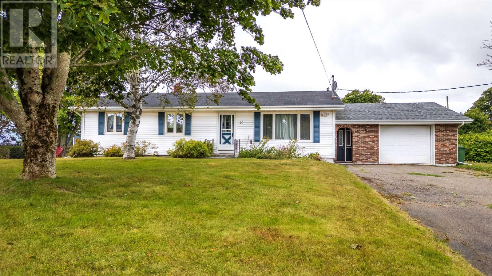29 Mount Herbert Rd, Stratford, PE C1B 2S3
