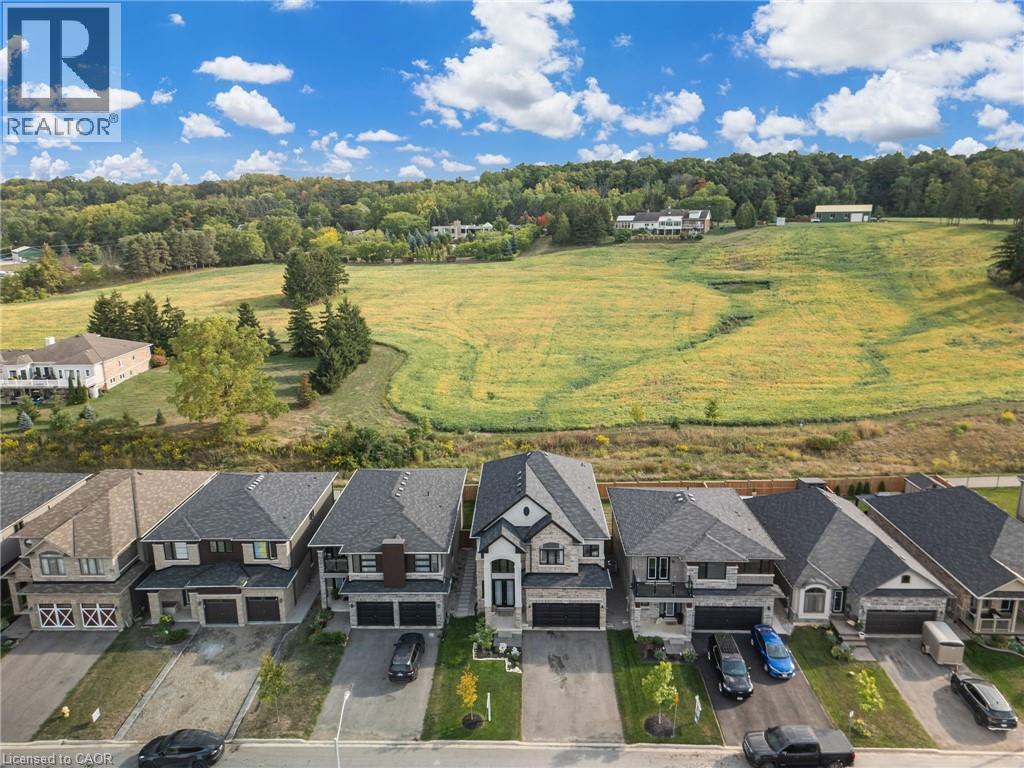 3978 Highland Park Dr, Beamsville, ON L3J 0T1