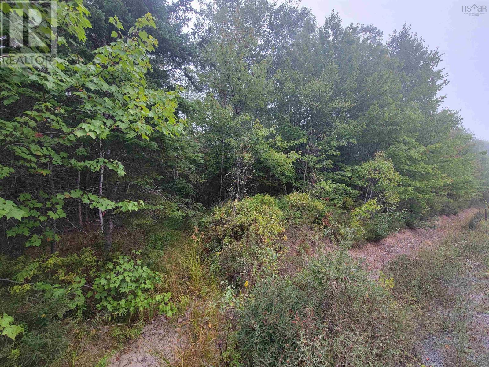 2 Wilson Rd, Upper Rawdon, NS B0N 2N0