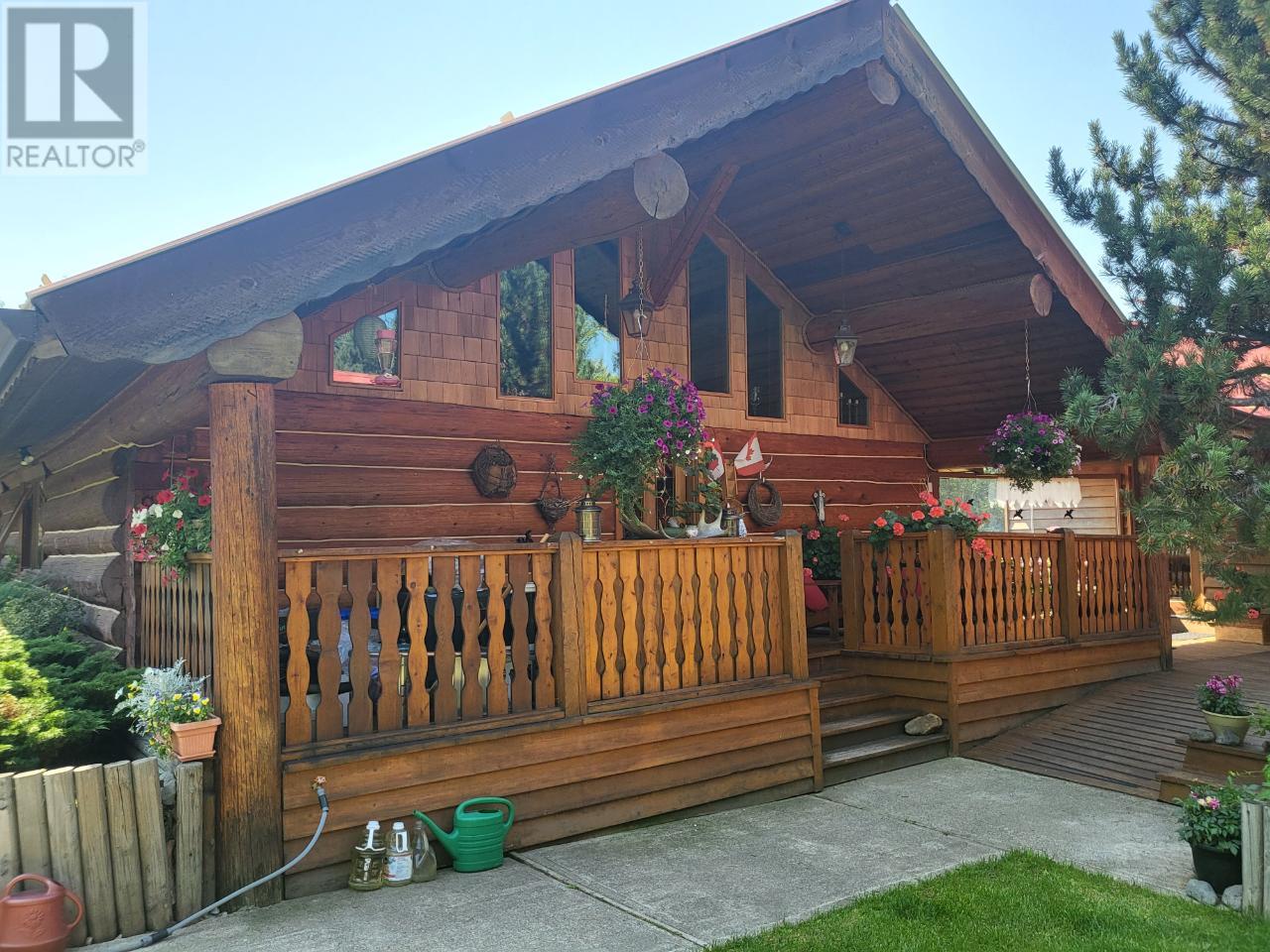 5177 Clearwater Valley Road, Clearwater, BC V0E 1N1 MLS 176528