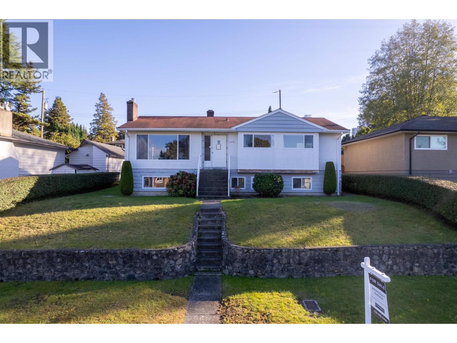 4370 Briarwood Cres, Burnaby, BC V5G 2M6
