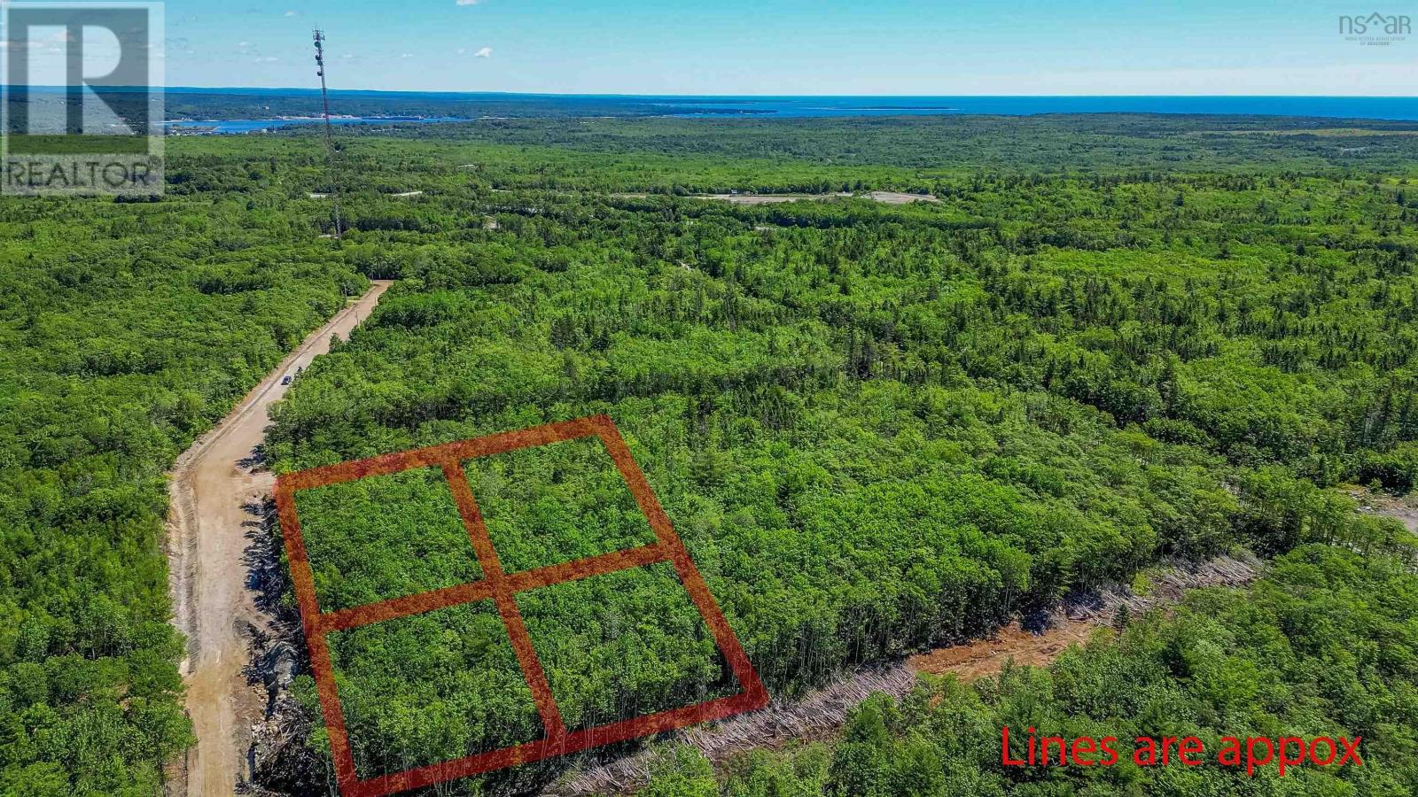 88 Morton Dr, Liverpool, NS B0T 1K0