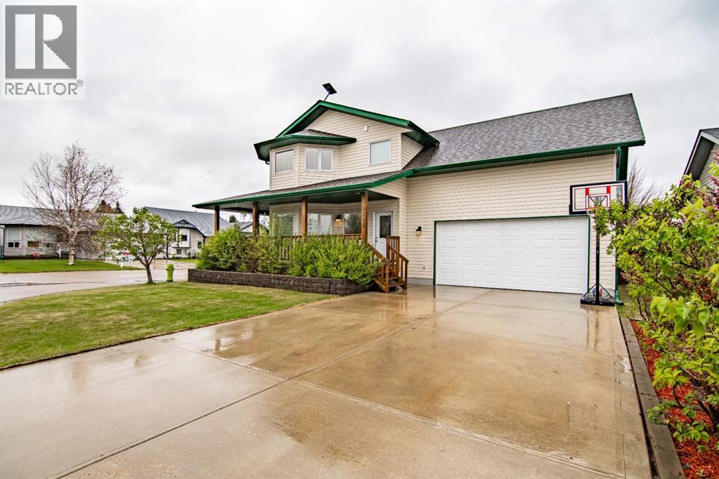 55 Avenue Unit 5215, Eckville, AB T0M 0X0