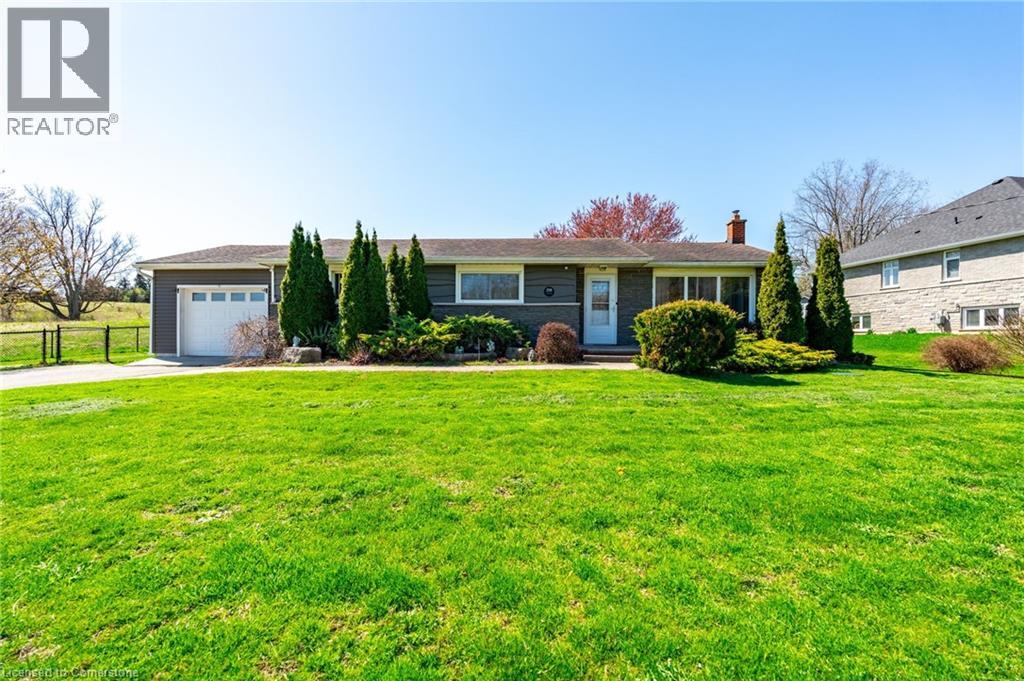 258 Oakhill Dr, Brantford, ON N3T 5L7