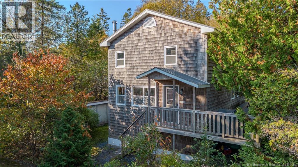 1179 Rothesay Rd, Saint John, NB E2H 2H9