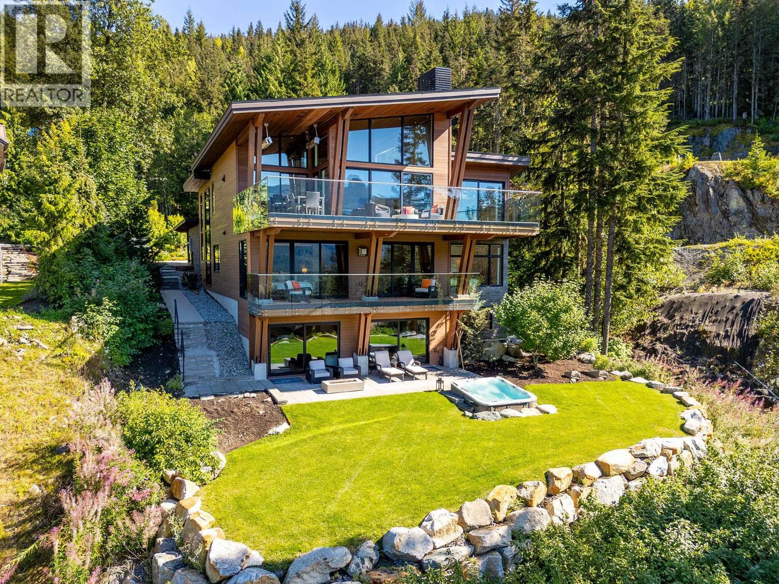 2919 Heritage Peaks Trl, Whistler, BC V8E 0L6