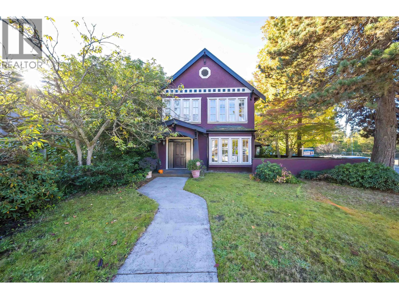 4094 W 38th Ave, Vancouver, BC V6N 2Y9