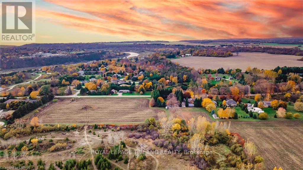 81249 Fern Dr, Ashfield-Colborne-Wawanosh, ON N7A 3Y1