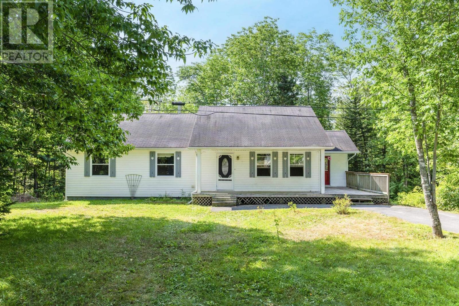 123 Croft Rd, Chester Basin, NS B0J 1K0