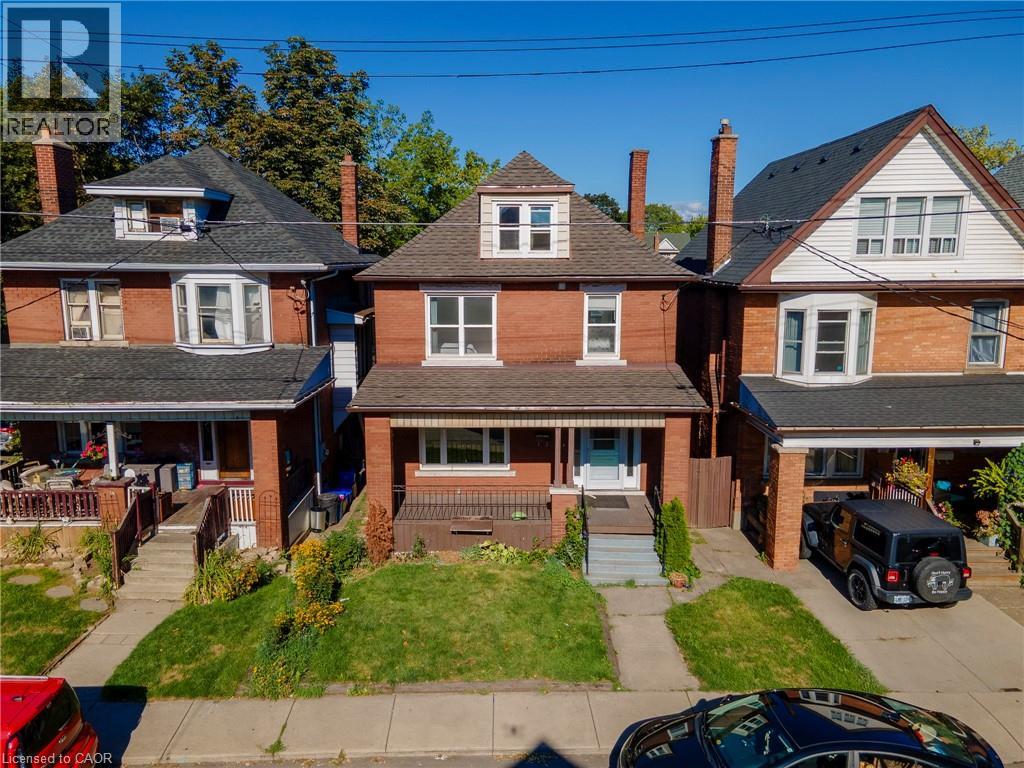 36 Spadina Ave, Hamilton, ON L8M 2W9