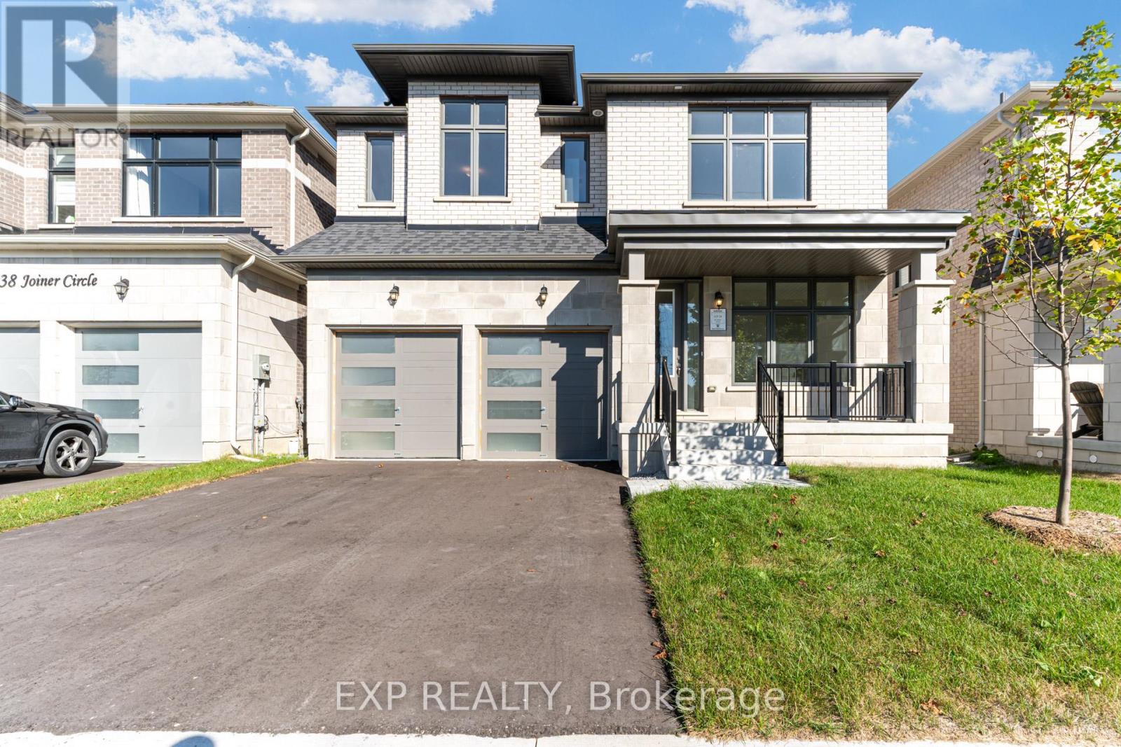 40 Joiner Cir, Whitchurch-Stouffville, ON L4A 7X4