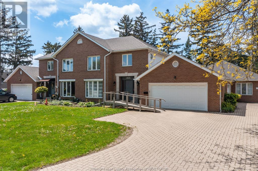2935 Mckay Unit 2, Windsor, ON N9E 2R1