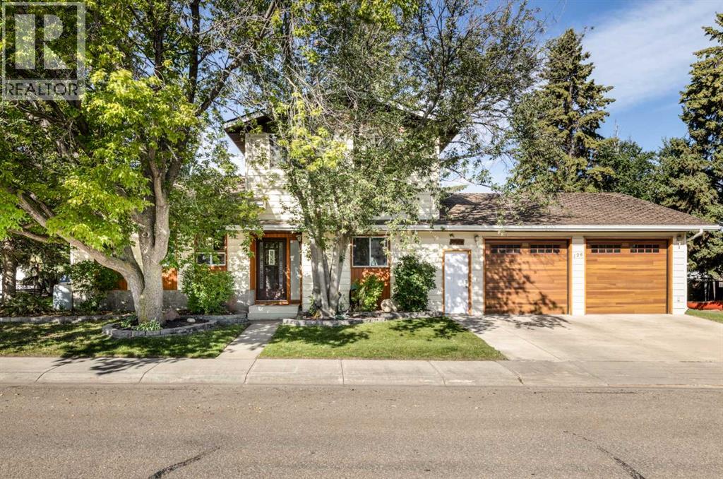 128 Norby Cres, Red Deer, AB T4P 2C6