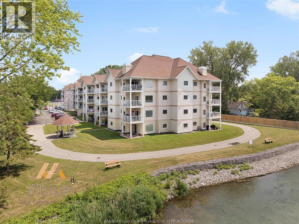 40 Adams Lane Unit 410, Lasalle, ON N9J 3R4