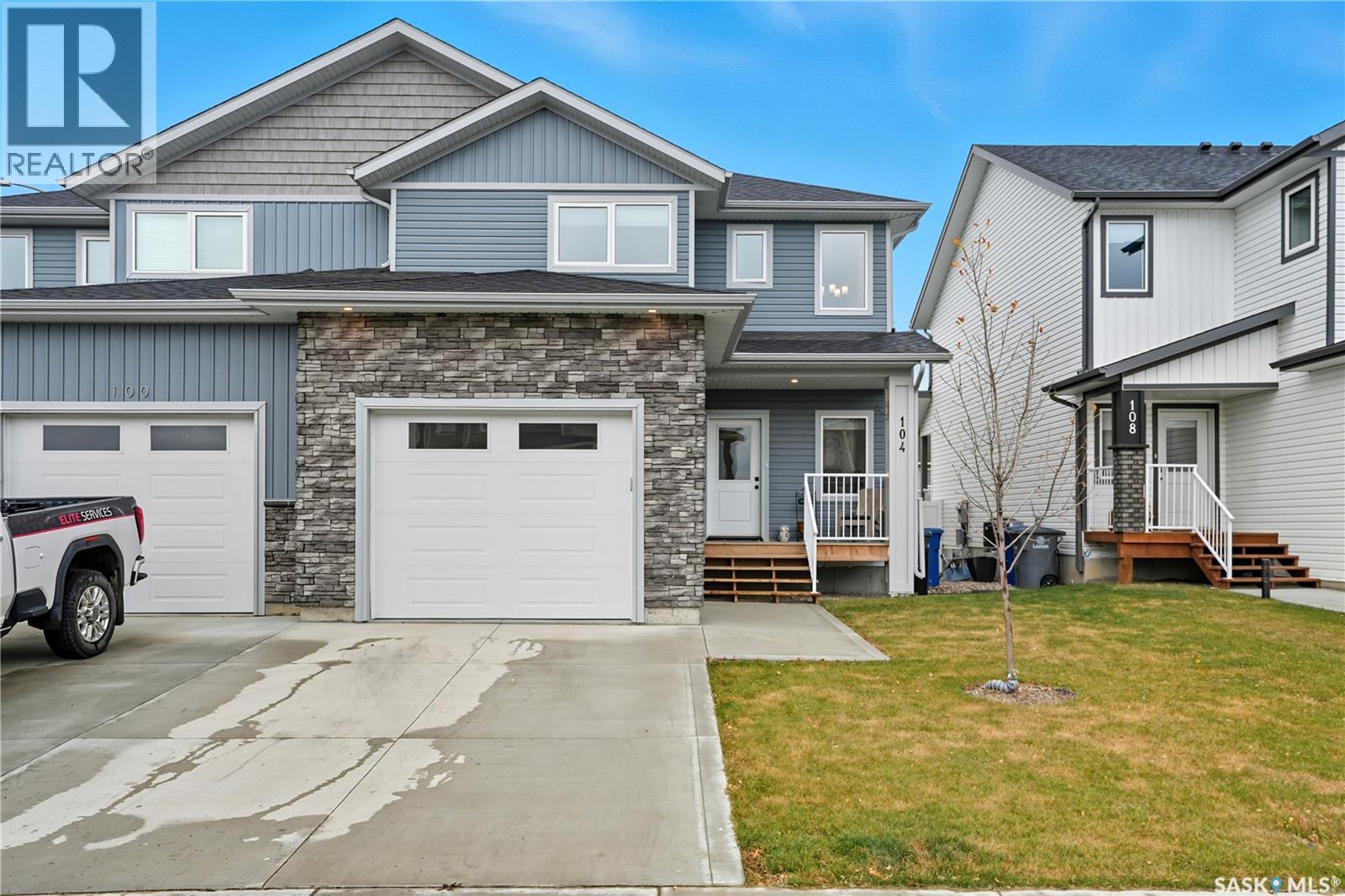 104 Echo Ln, Martensville, SK S0K 2T1