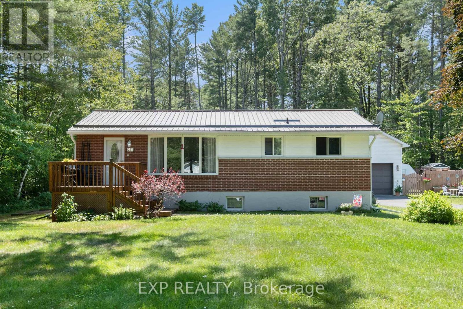 277 Allbirch Rd, Ottawa, ON K0A 3M0