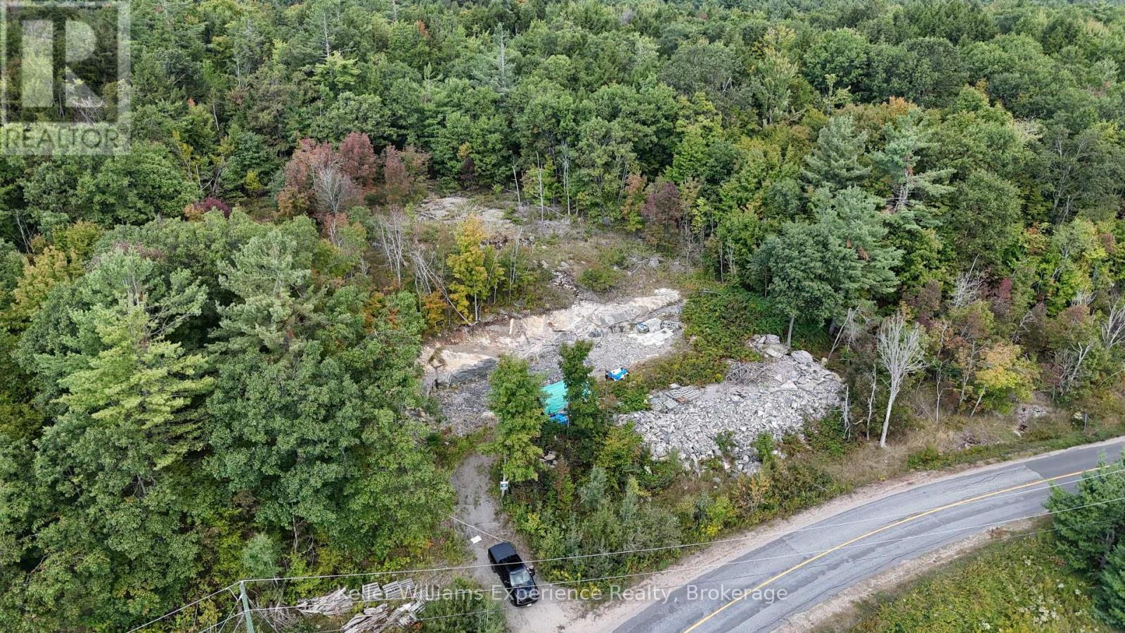 1681 Muskoka Beach Rd, Bracebridge, ON P1P 1R1