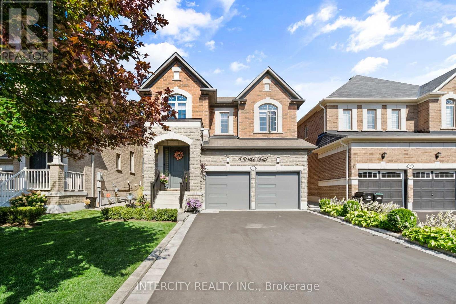 5 Wilke Trl, Bradford West Gwillimbury, ON L3Z 0S8