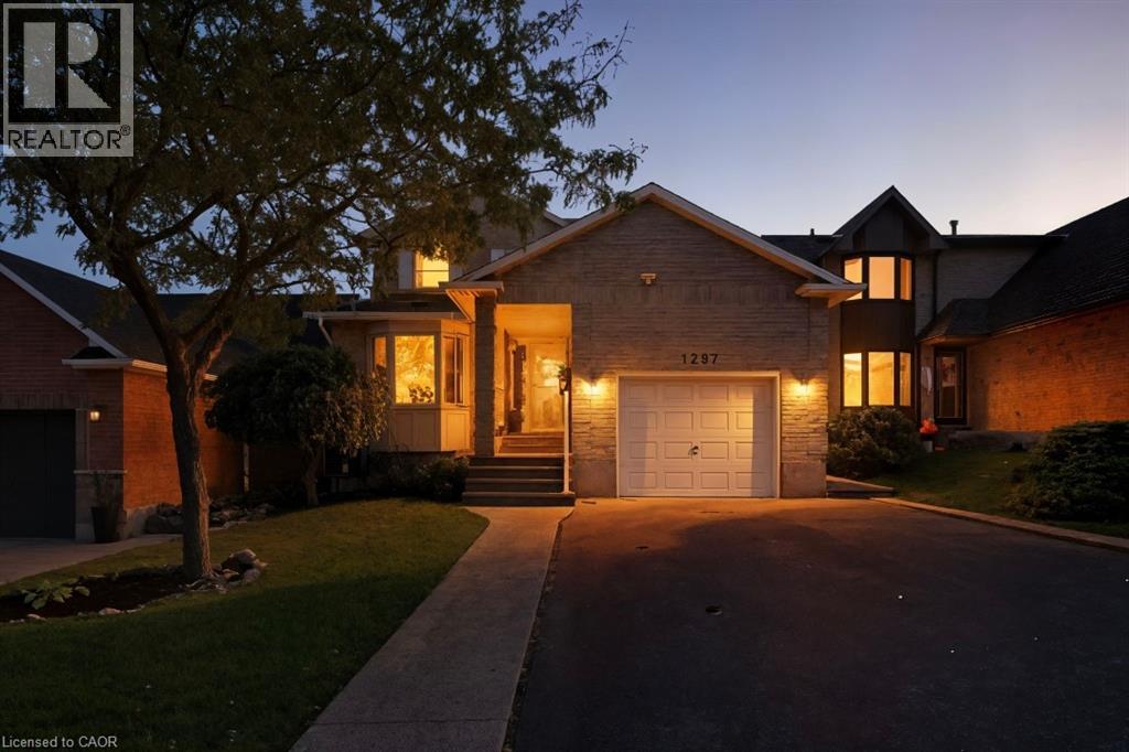 1297 Upper Sherman Ave, Hamilton, ON L8W 3E7