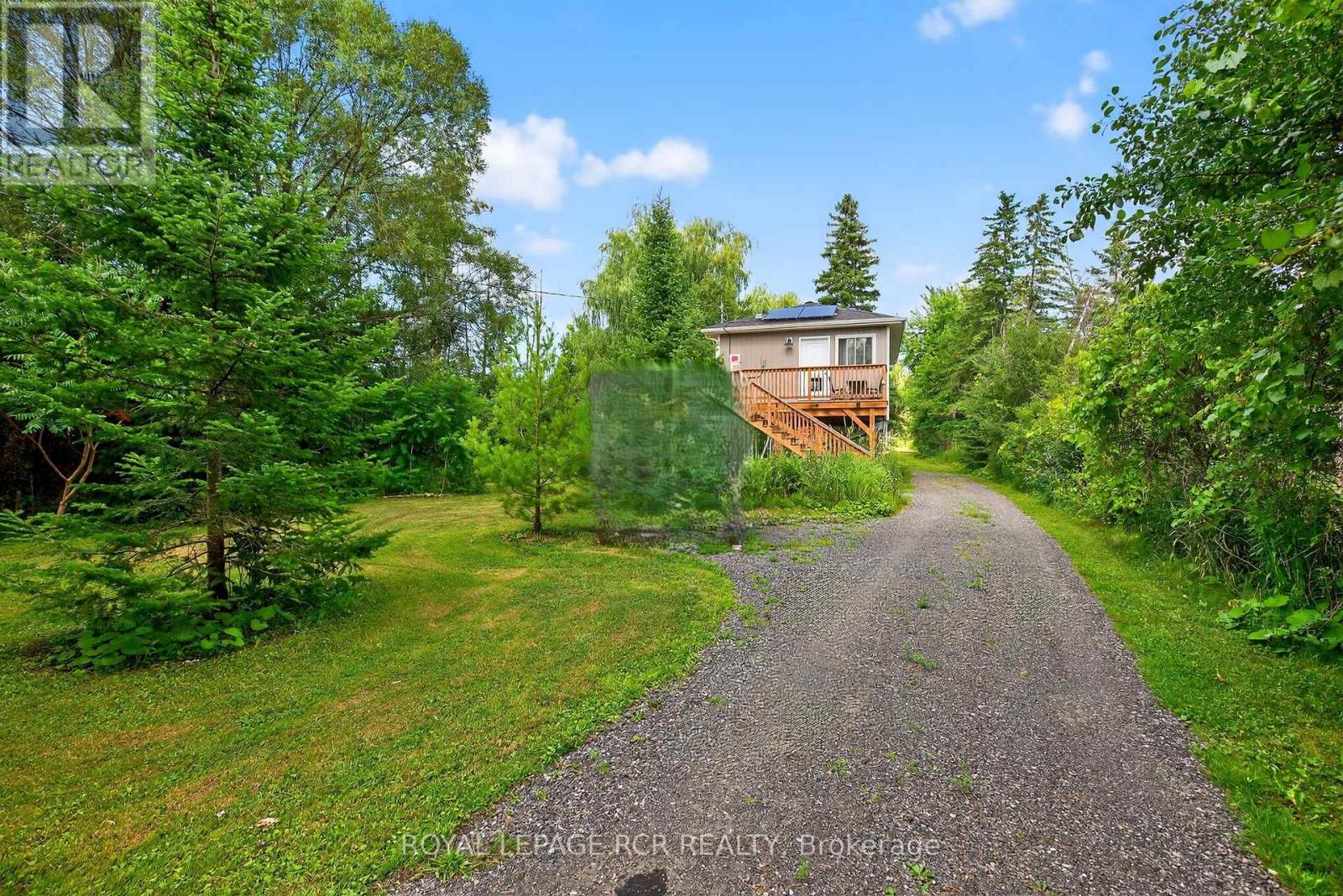 8 Mustard St, Uxbridge, ON L9P 1R2