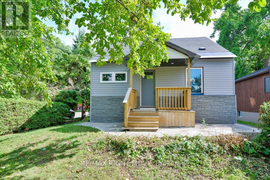 299 Mary St, Orillia, ON L3V 3E9