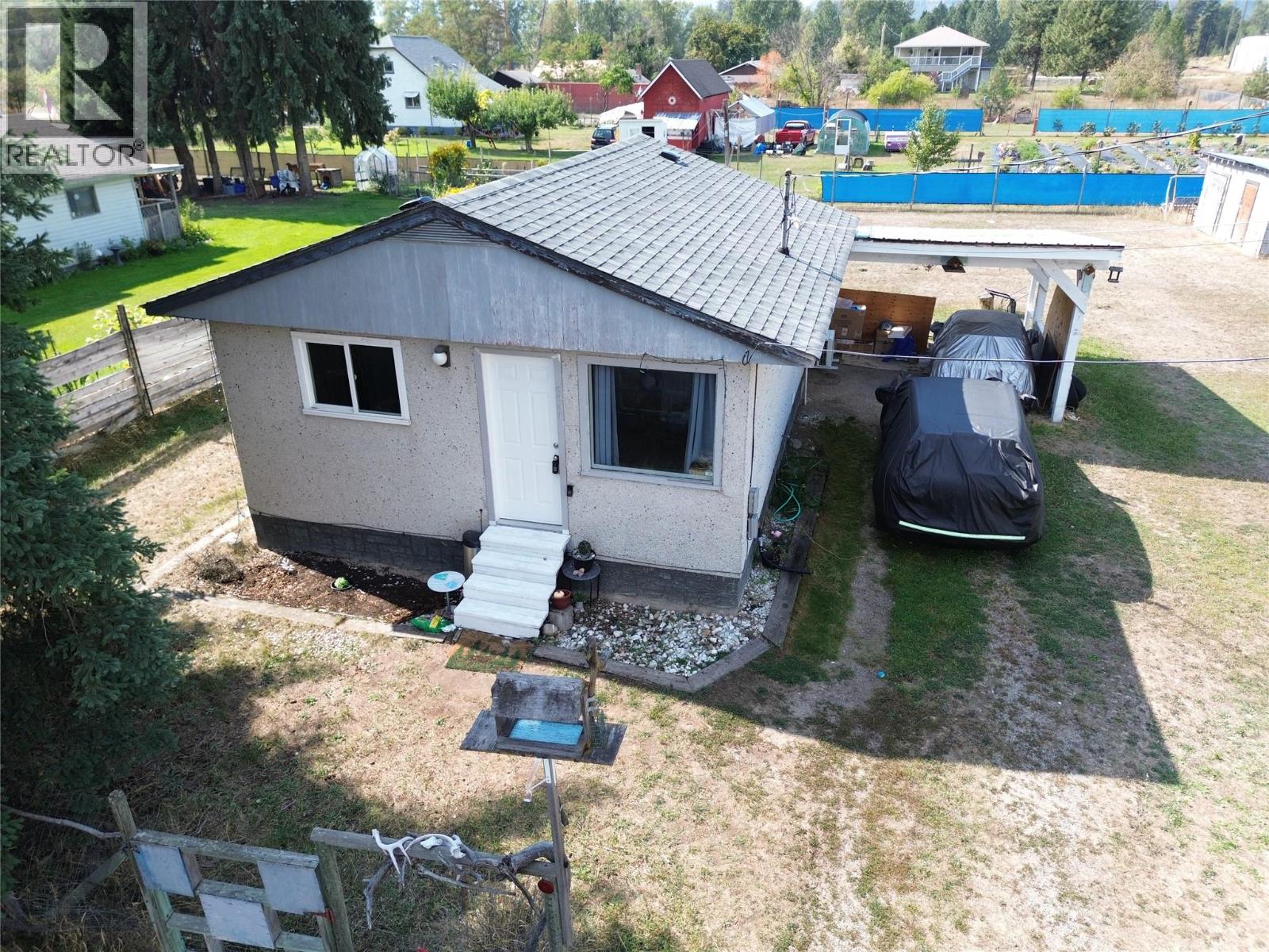 6657 Como St, Grand Forks, BC V0H 1H4