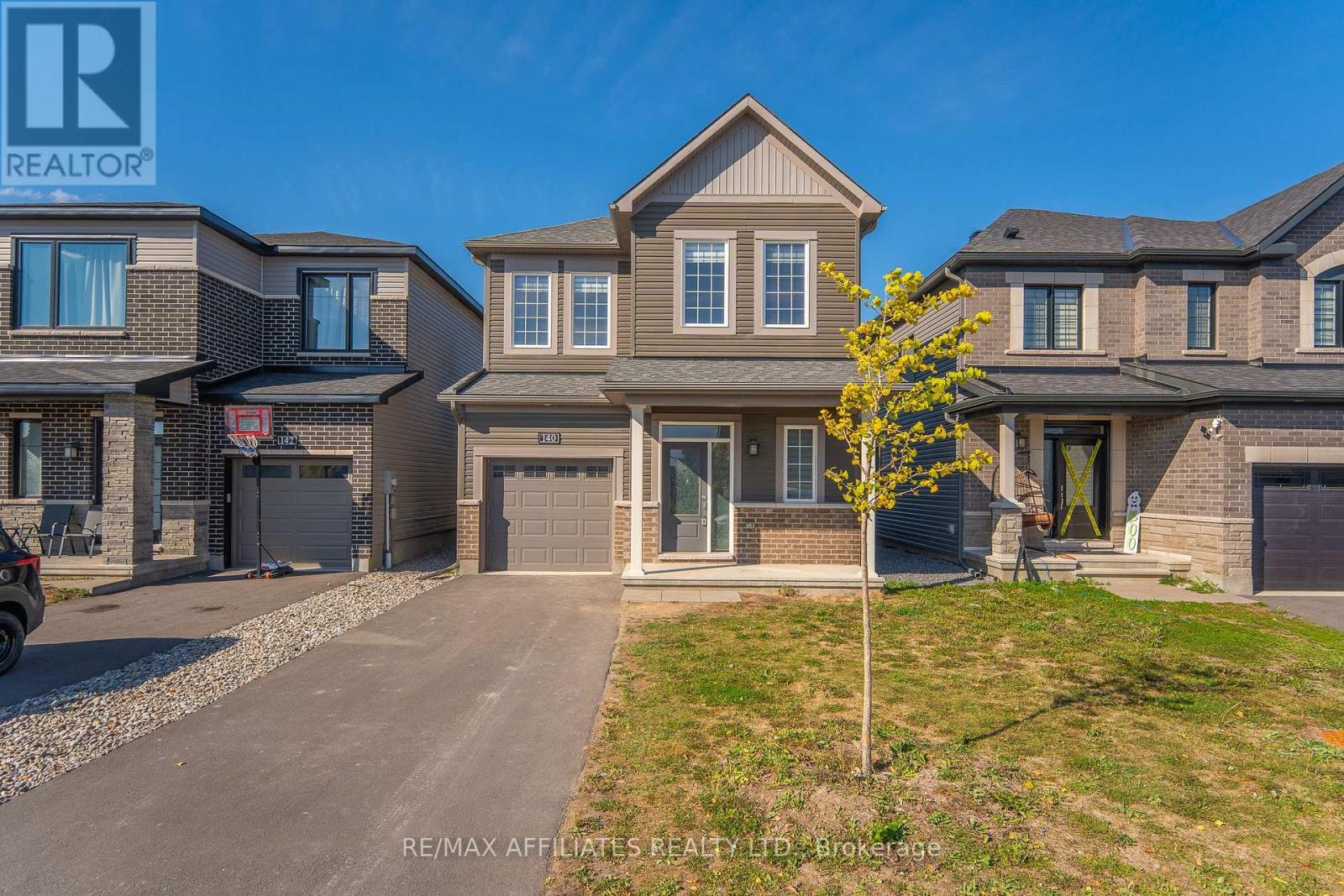 140 Shallow Pond Pl, Ottawa, ON K4A 5N9