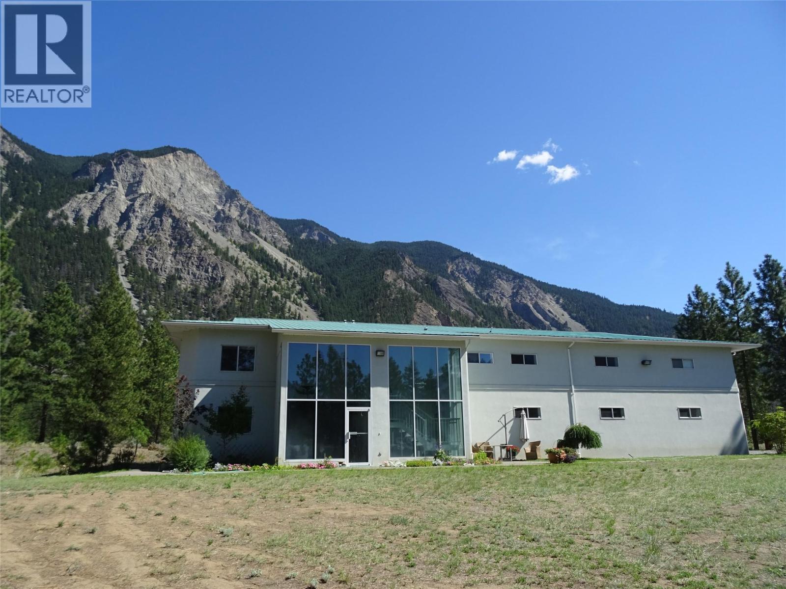 285 Jones Rd, Lillooet, BC V0K 1V0
