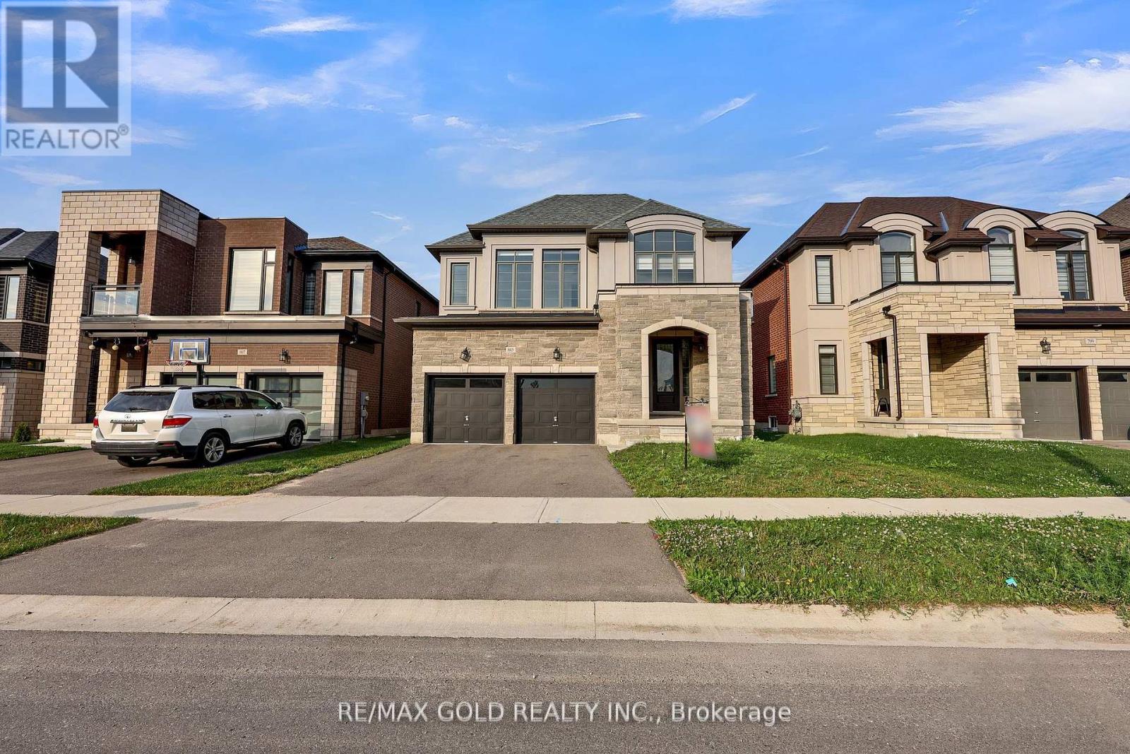 803 Queenston Blvd, Woodstock, ON N4T 0M4