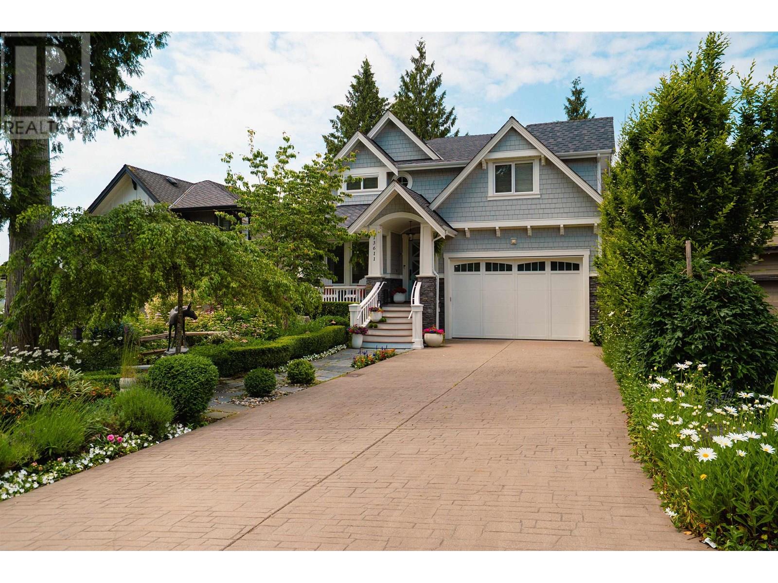 13611 Birdtail Dr, Maple Ridge, BC V4R 0E1