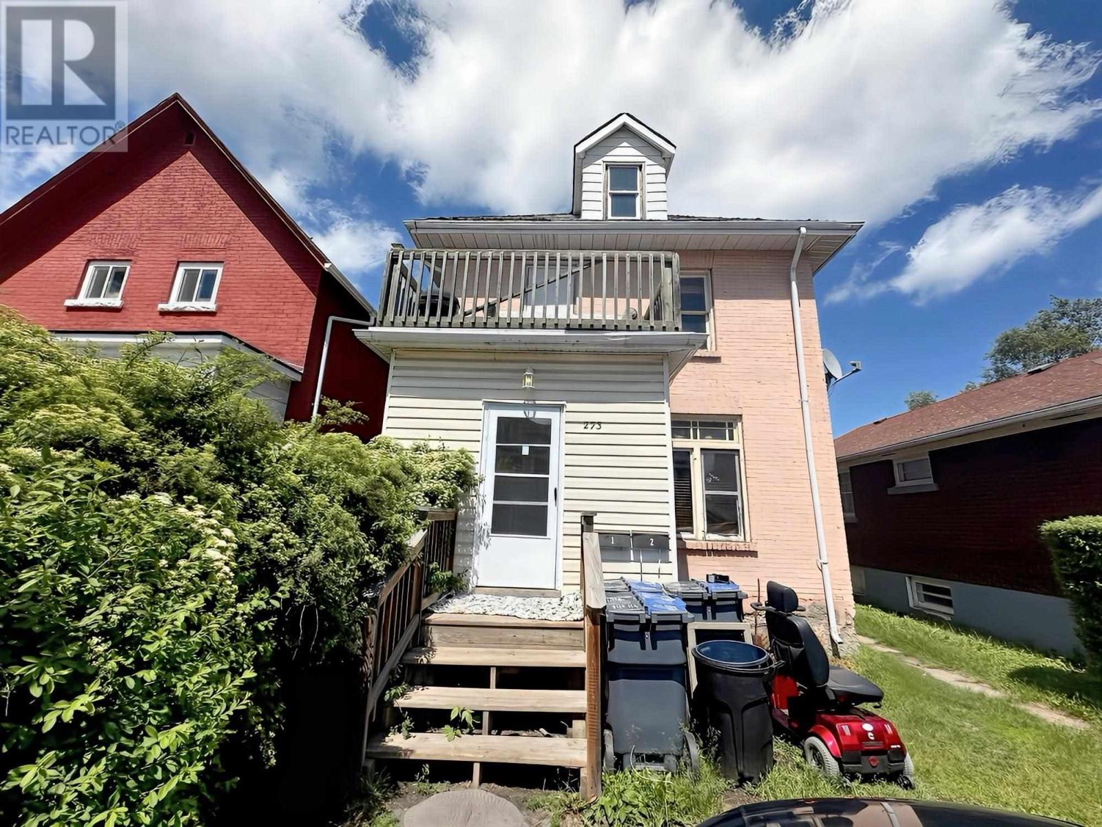 223 Cameron St, Thunder Bay, ON P7C 2H1