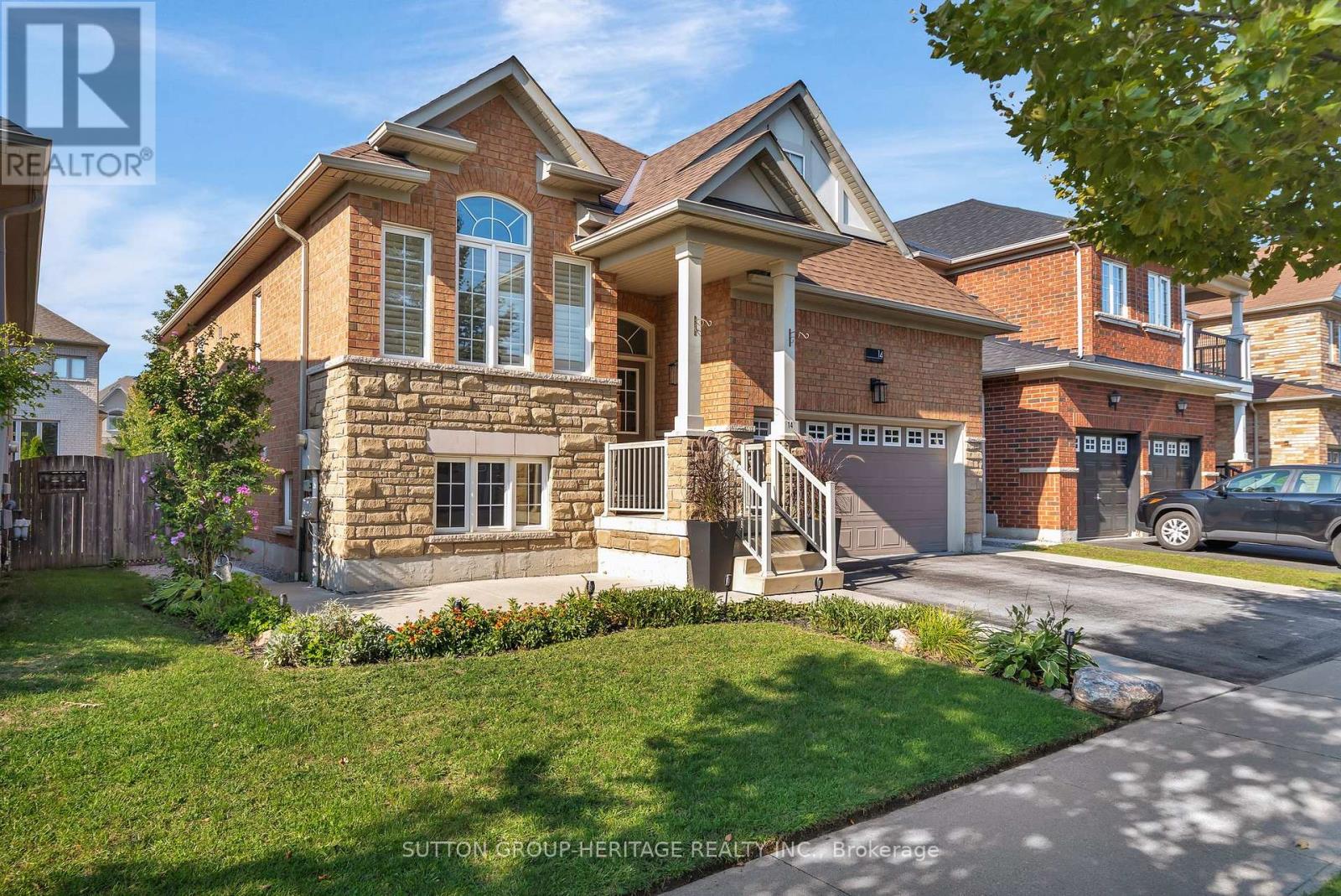14 Sleepy Hollow Pl, Whitby Taunton North, ON L1R 0E4