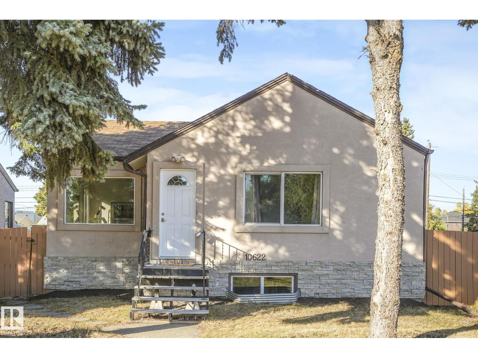 61 Av Nw Unit 10622, Edmonton, AB T6H 1L7
