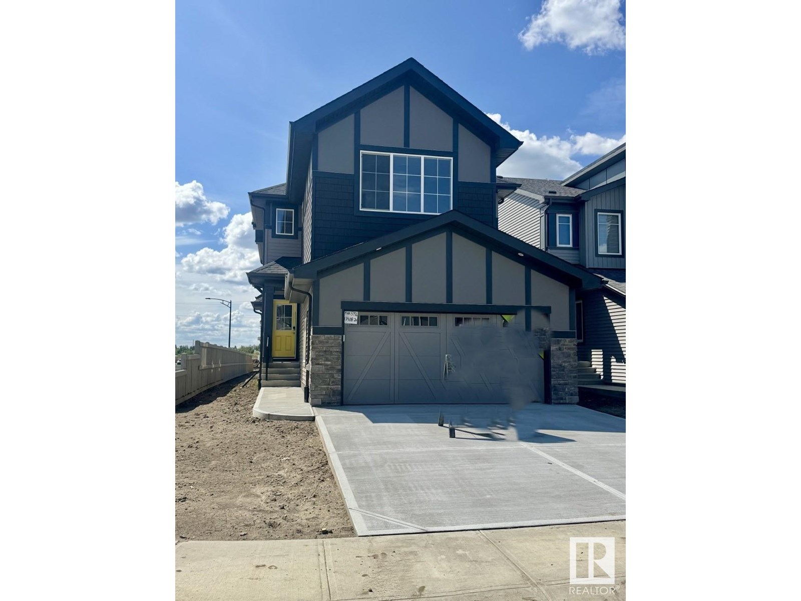 2 St Nw Unit 17408, Edmonton, AB T5Y 4G6