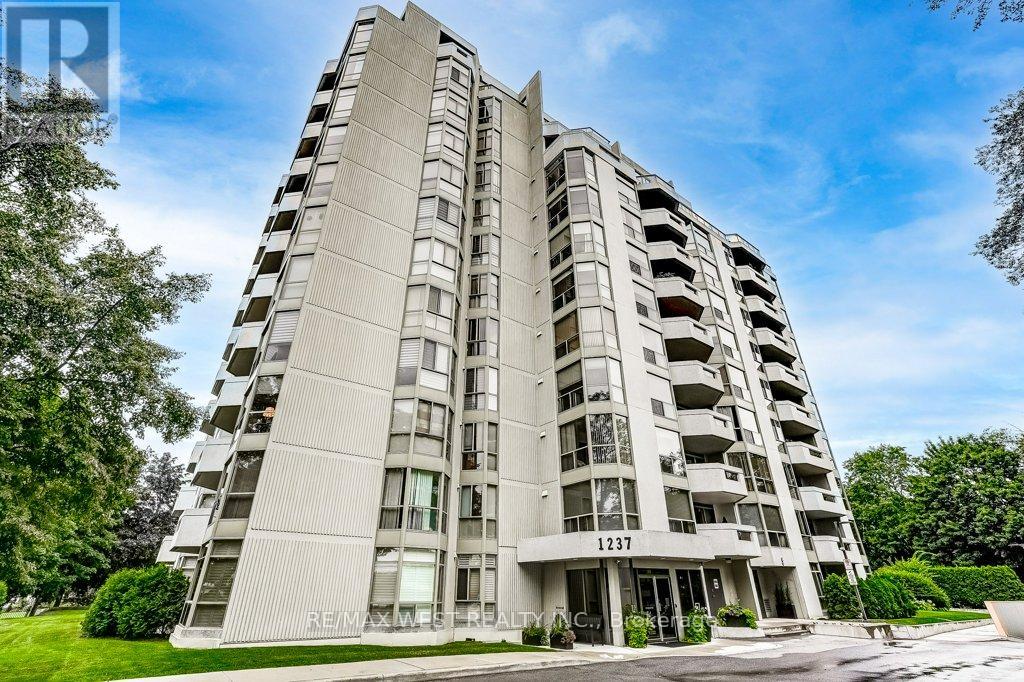 707 1237 North Shore Blvd E, Burlington, ON L7S 1C7