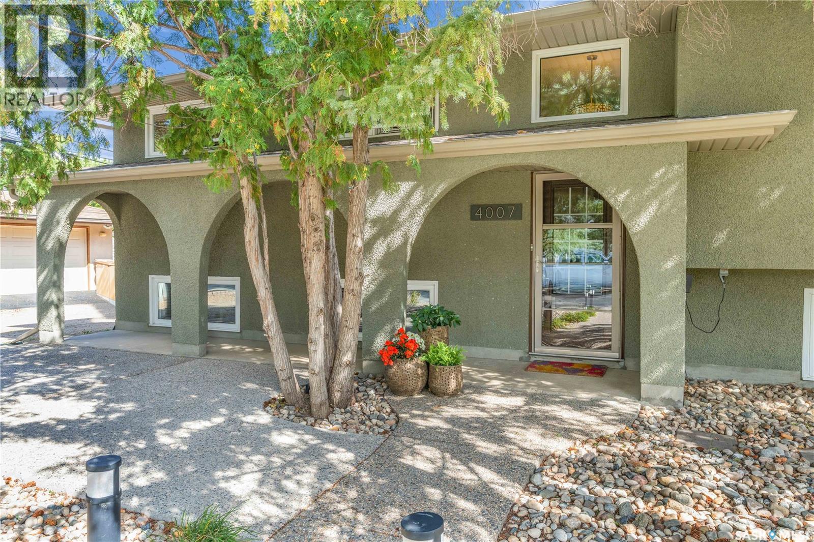 4007 Argyle St, Regina, SK S4S 3L5