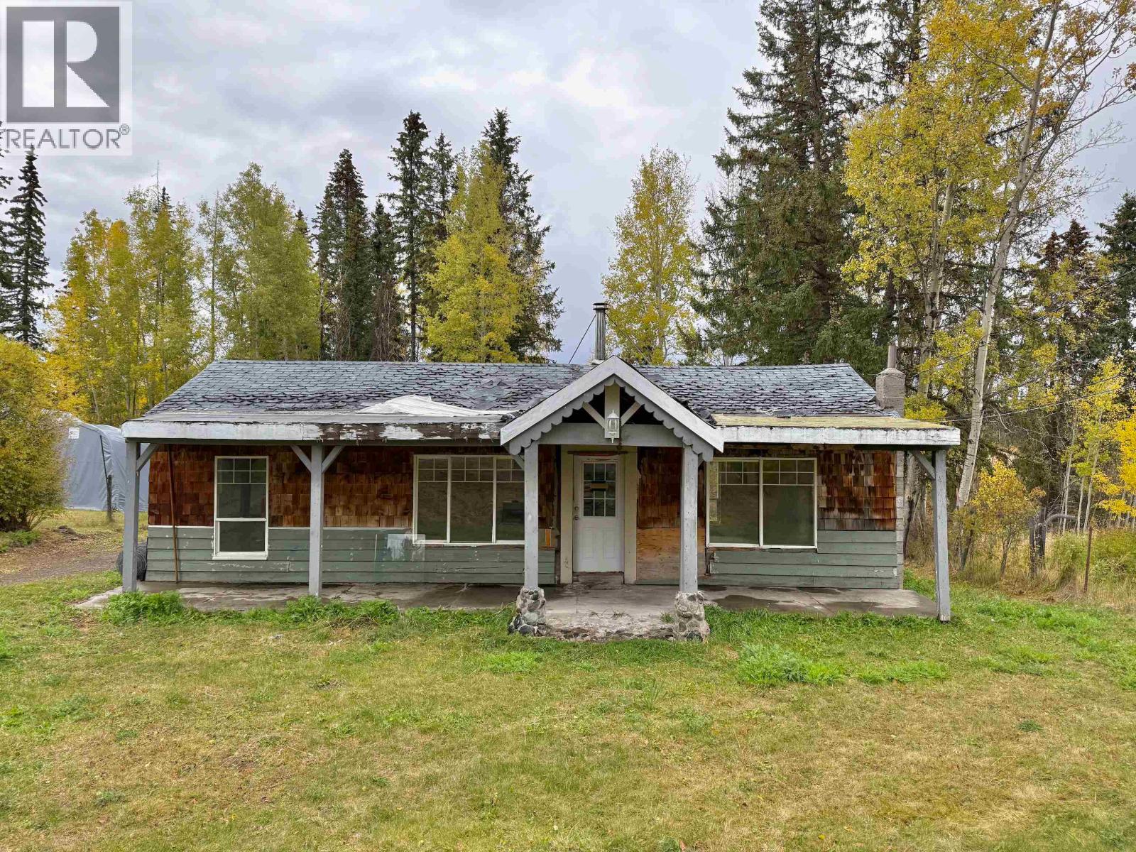 7018 Flaherty Rd, Lone Butte, BC V0K 2E2