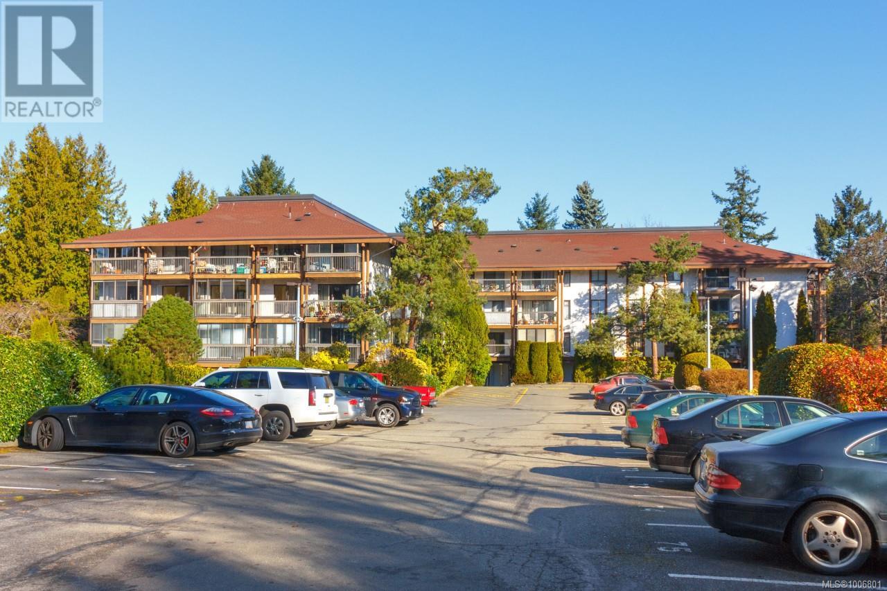 1009 Mckenzie Ave Unit 310 Ave, Saanich, BC V8X 4B1