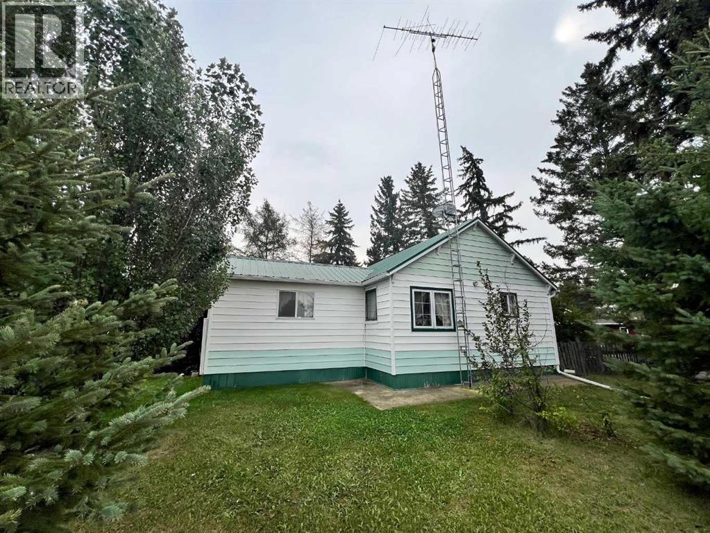 114 Reid St, Heisler, AB T0B 2A0