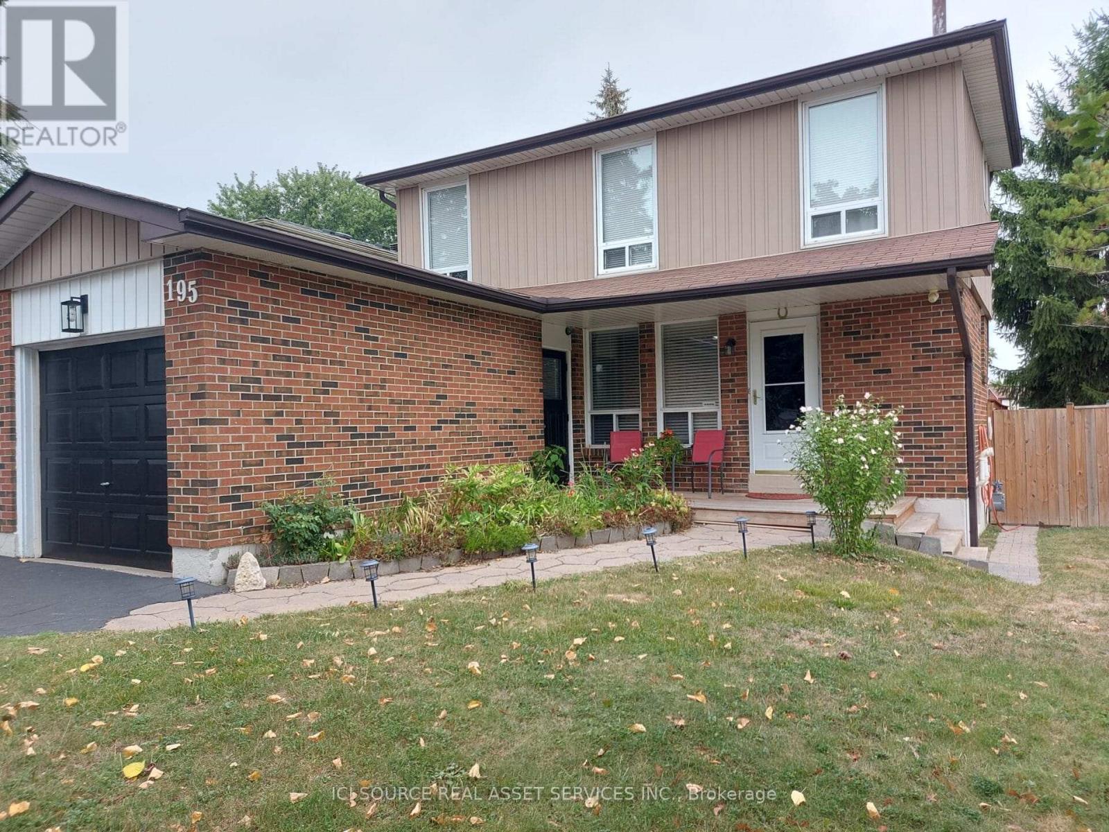 195 Ridge Rd, Caledon Bolton West, ON L7E 4V8