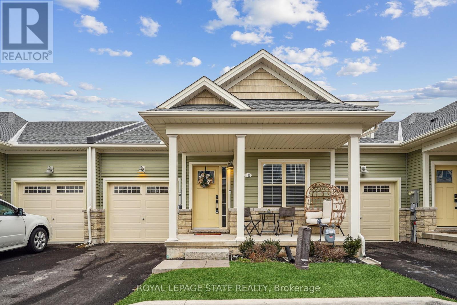 18 S Coast Cir, Fort Erie, ON L0S 1B0