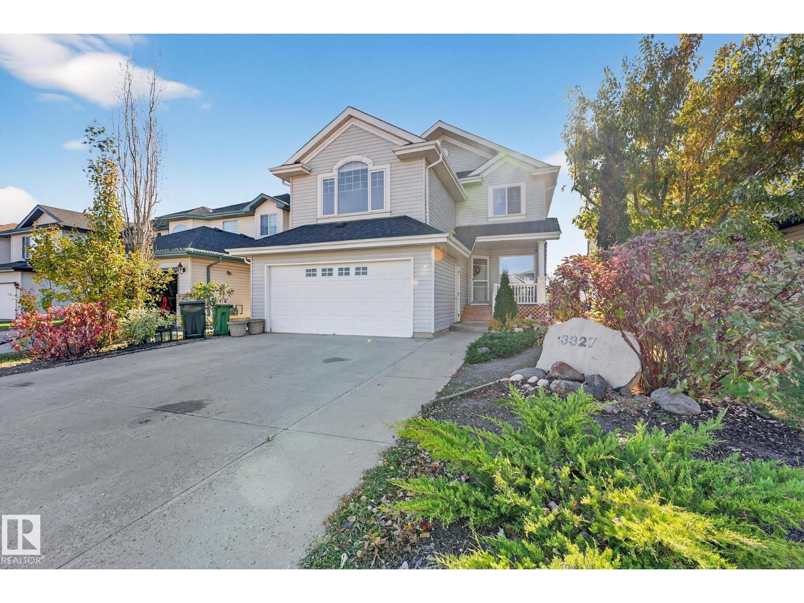 32 Av Nw Unit 3327, Edmonton, AB T6T 1X7